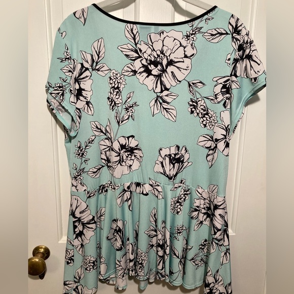 New Directions Womens Large Mint Aqua Black White Floral Flowers Peplum - Picture 5 of 8